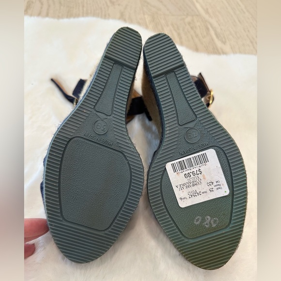 Suede Wedges NWT - Picture 2 of 2